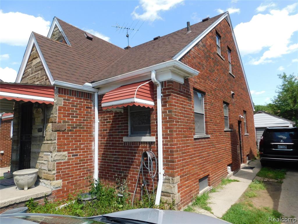 18486 Griggs Street — photo