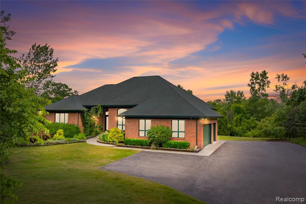 3520 Blue Heron Court — photo
