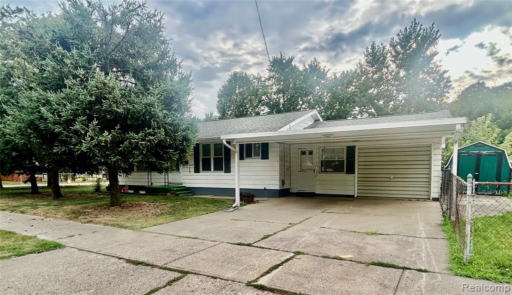 1005 N Jackson Street — photo