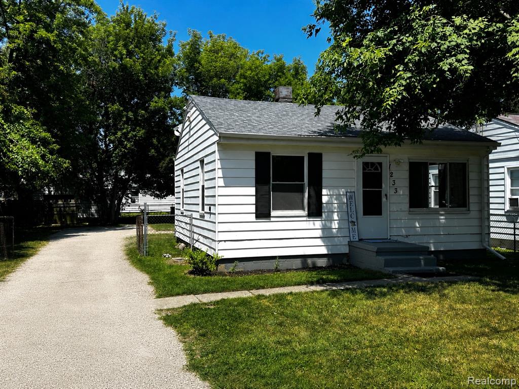 1233 Allen Street — photo