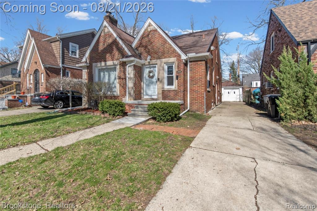 5928 Yorkshire Road — photo