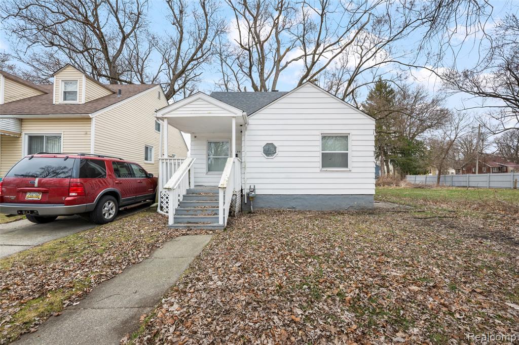 18220 Stout Street — photo