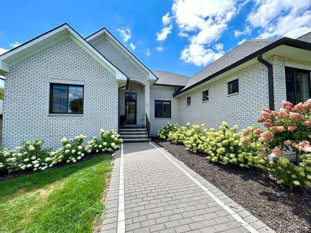 39 Stark Road, Rochester Hills, MI 48307 — photo 3