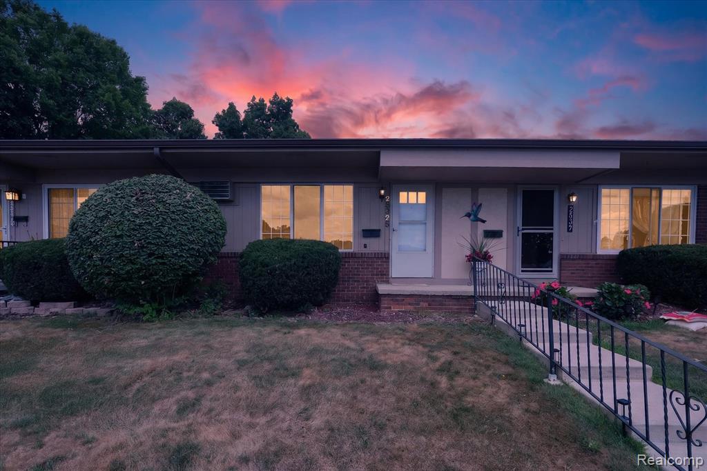 25325 Potomac Drive 3 — photo