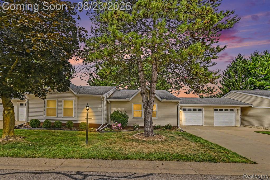 1345 Shire Court — photo