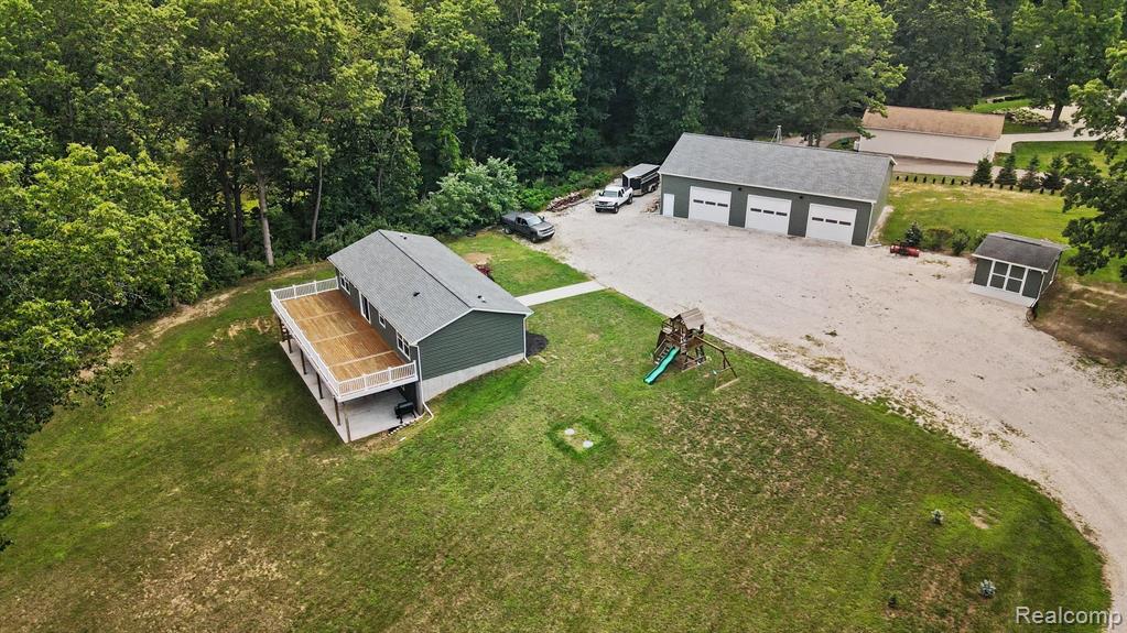 317 Elio — photo