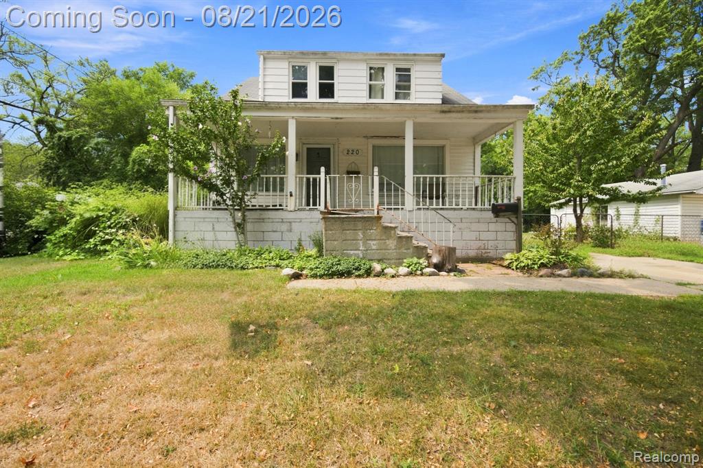 220 Magnolia Drive — photo
