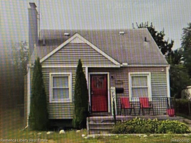 20656 McCormick Street — photo