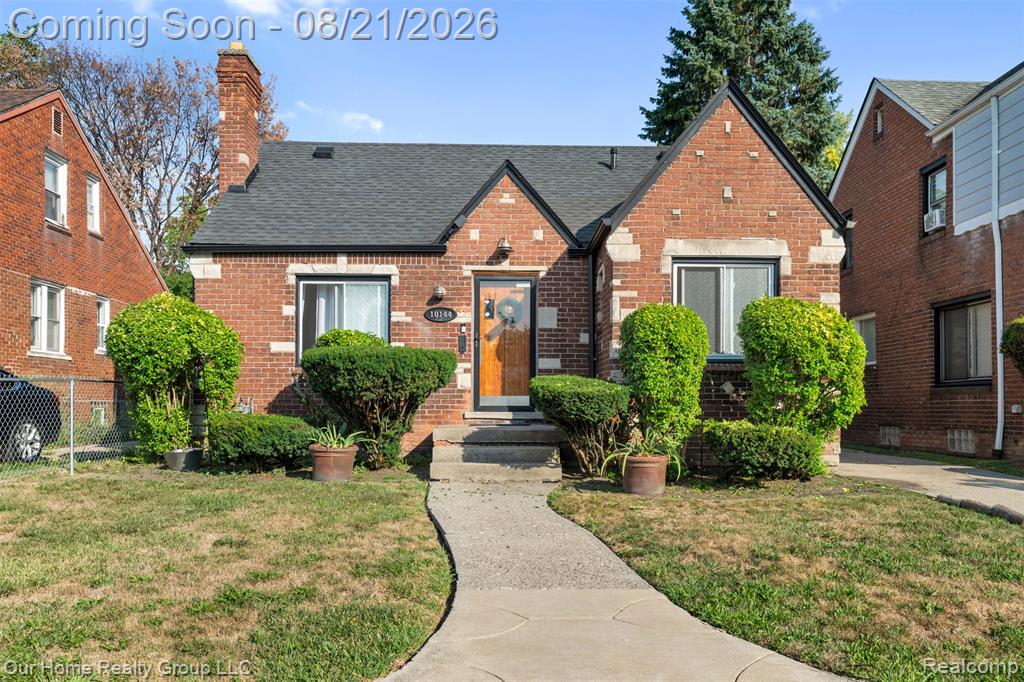 10144 Beaconsfield Street — photo