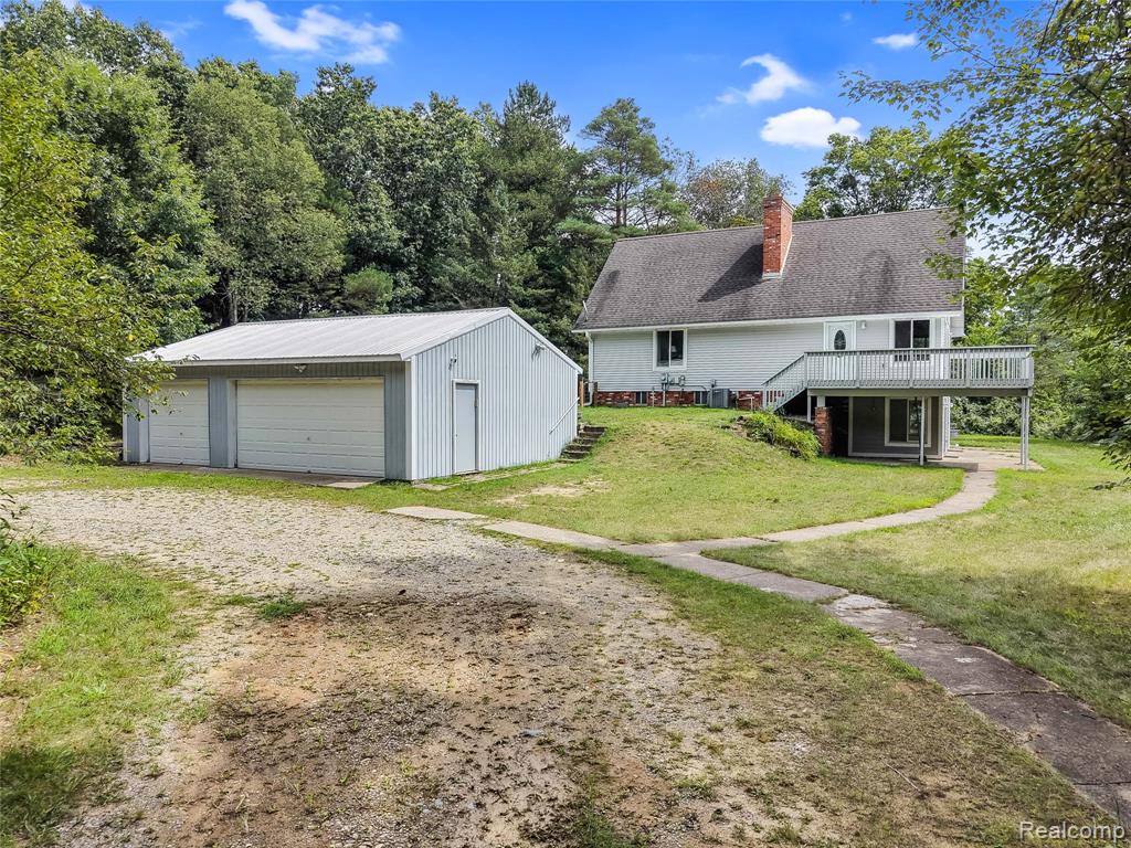 8484 Eaton Road — photo