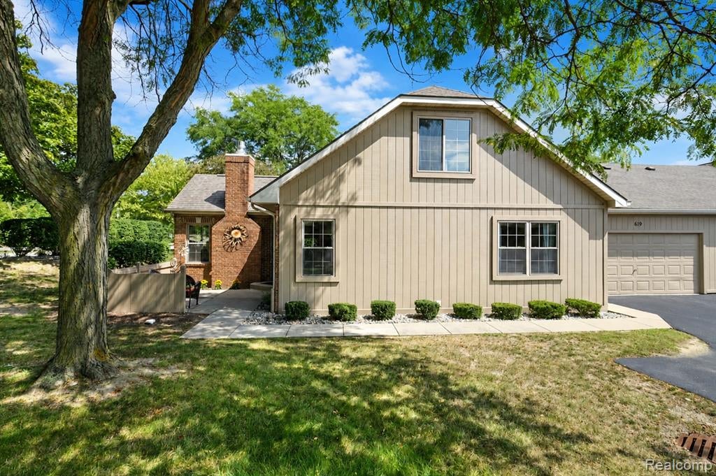 619 Perry Creek Drive 48 — photo