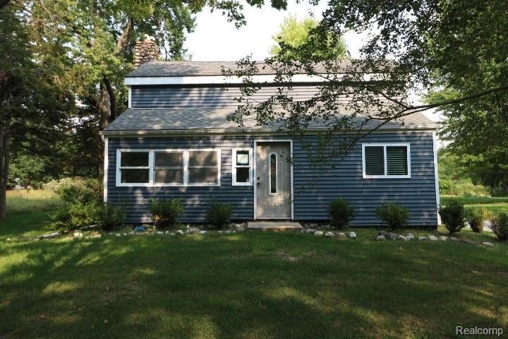 9900 Dartmouth Road — photo