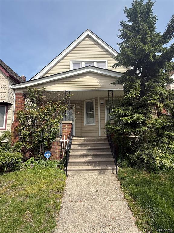 2617 Belmont Street — photo