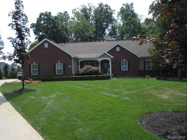 7876 Donegal Court — photo