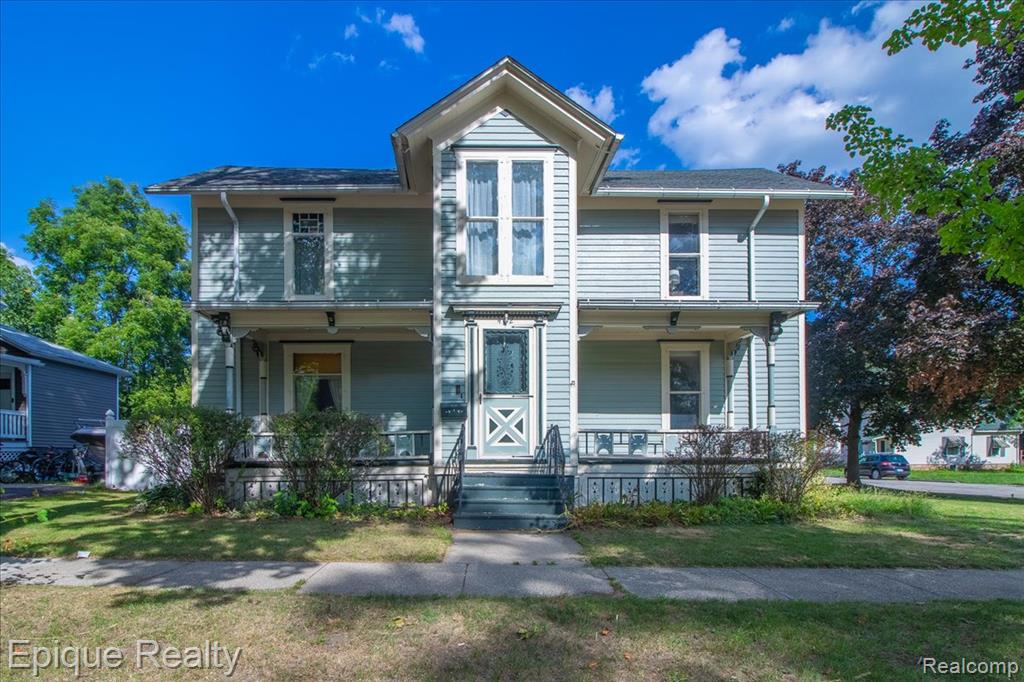 402 N Hickory Street — photo