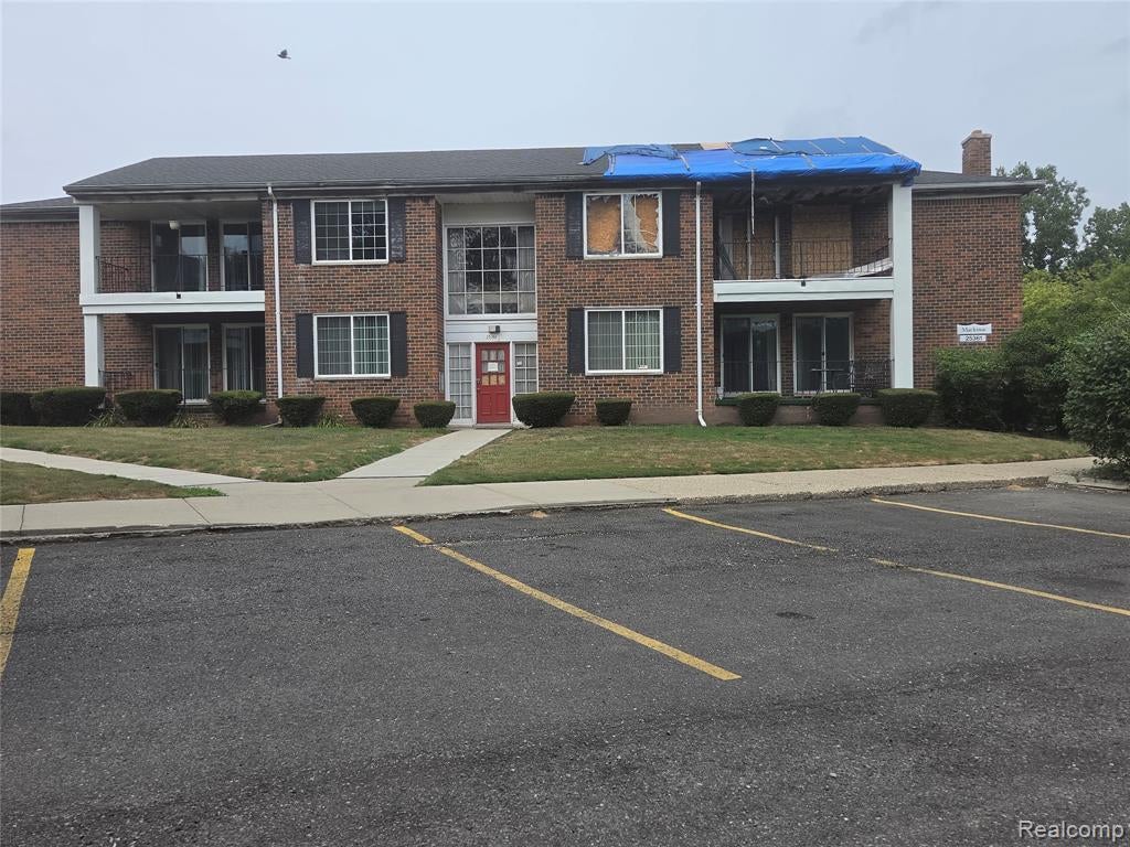 25361 Shiawassee Circle Apt 202 — photo