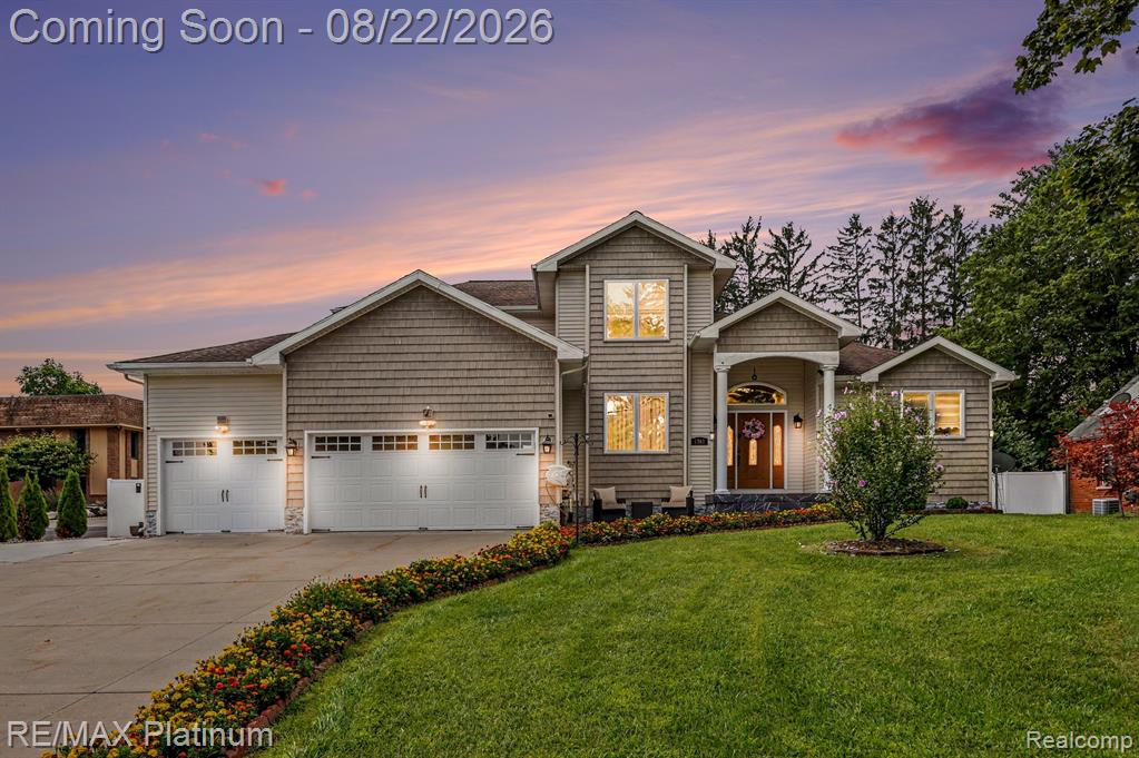 1761 Hamilton Road — photo