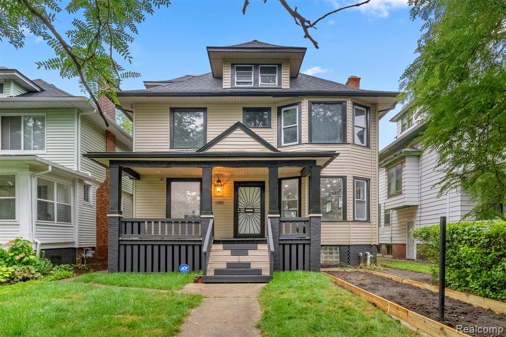 2283 Lamothe Street — photo