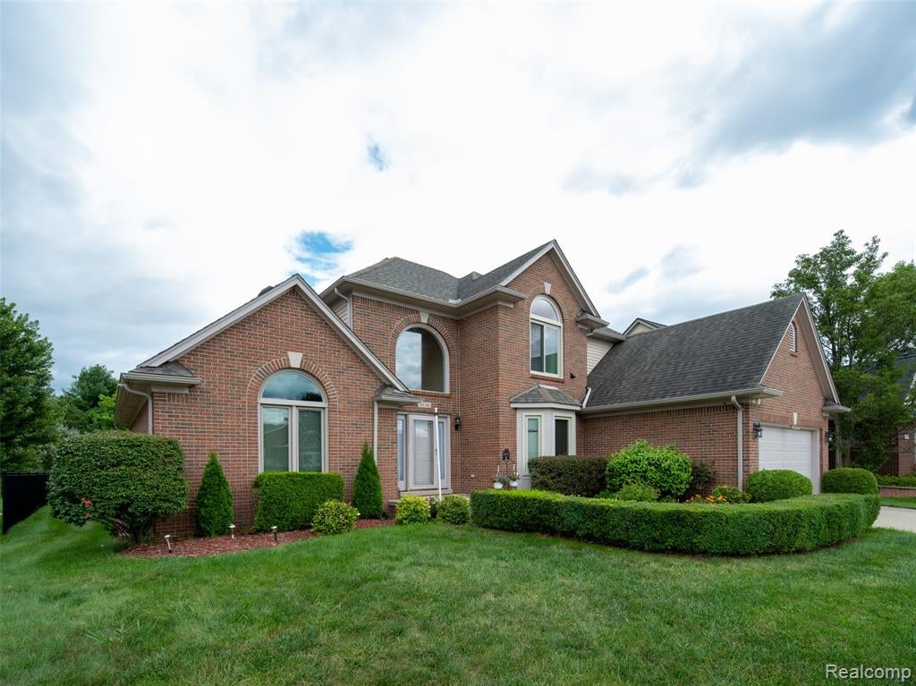 48746 Bradford Drive — photo