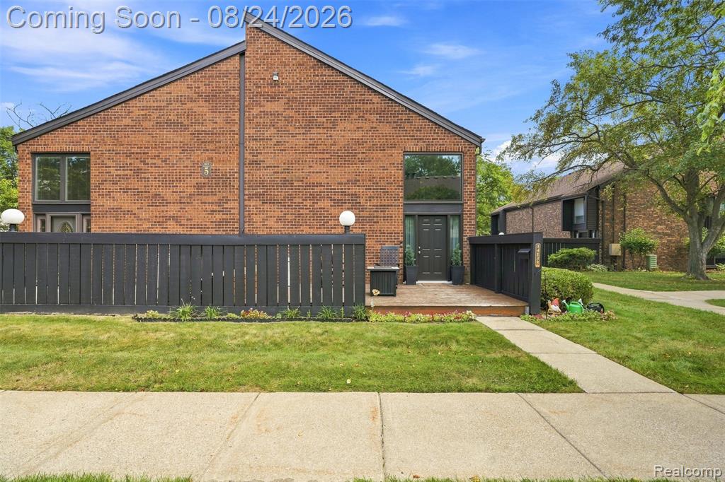 14138 Ziegler Street — photo