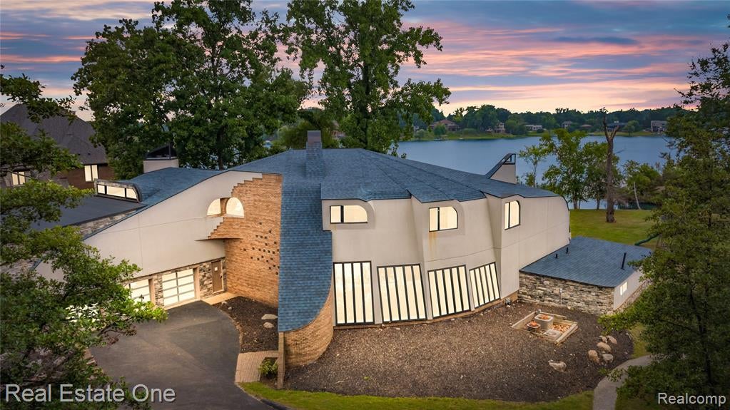 1440 Lochridge Road — photo