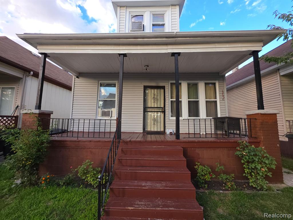12630 McDougall Street — photo