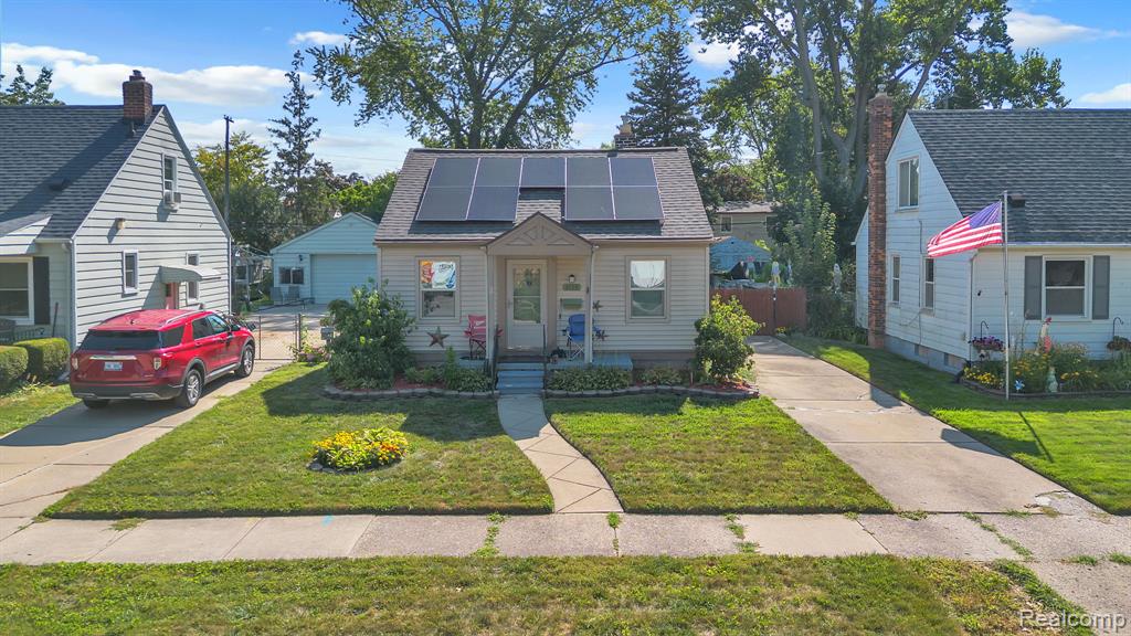 2129 Geneva Street — photo