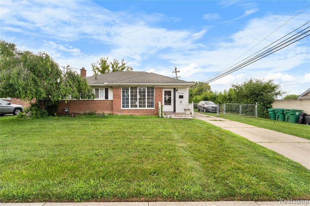 31426 Rush Street — photo