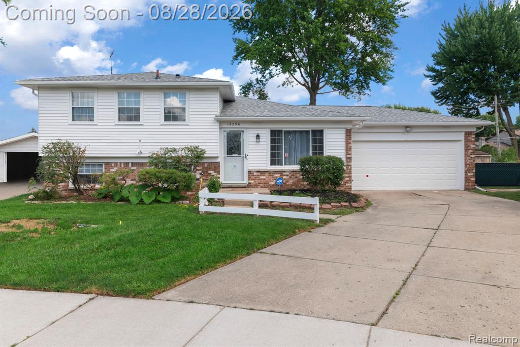 16296 Picton Court — photo