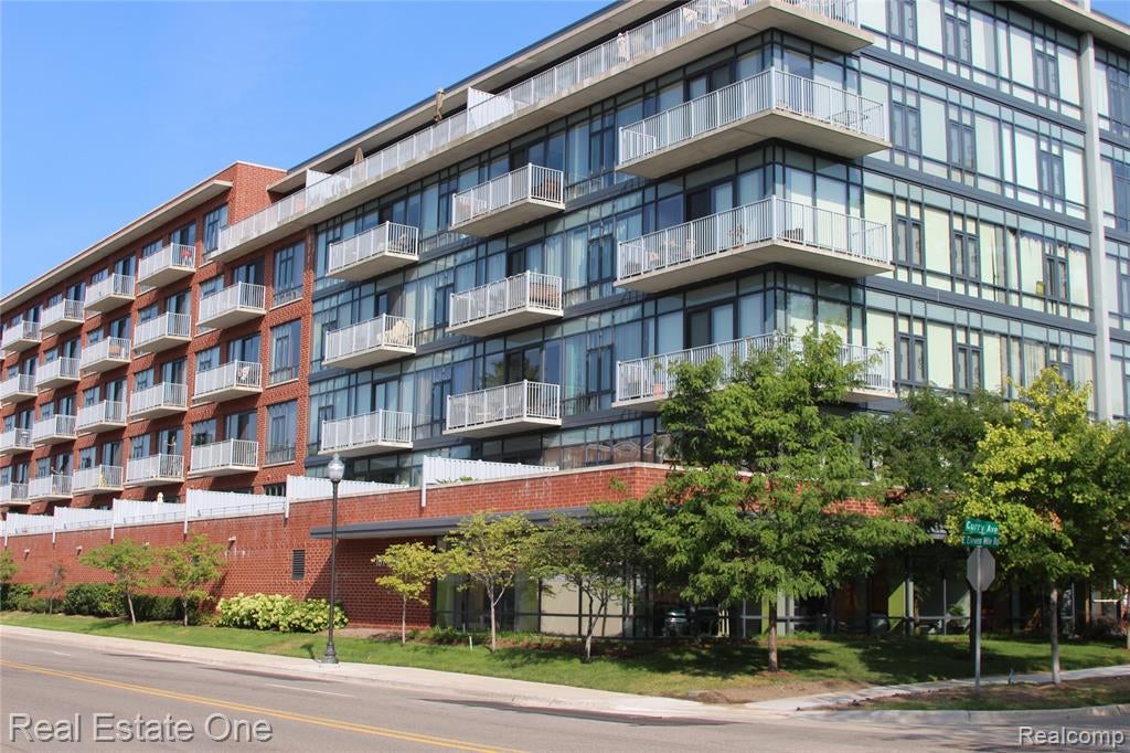 101 Curry Avenue 436 — photo