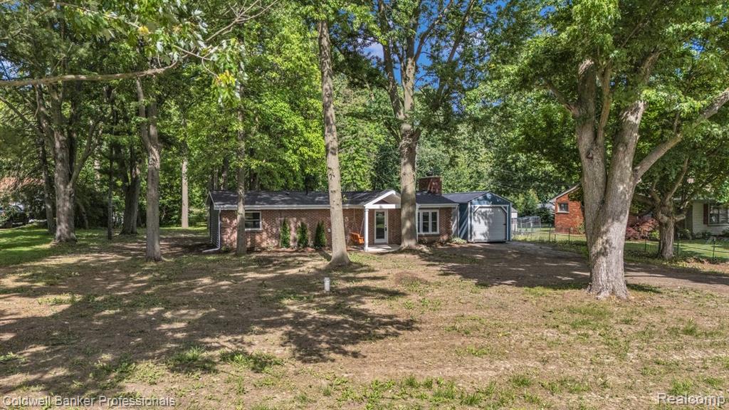 76107 Van Dyke Road — photo