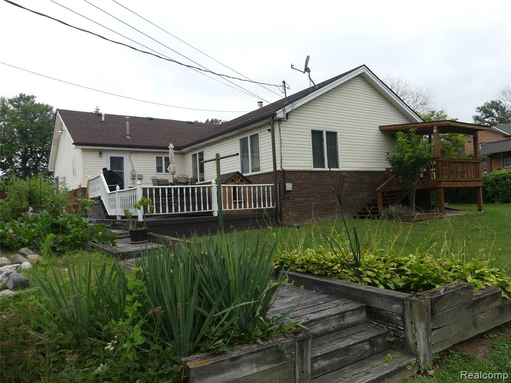 8335 Pardee Road, Taylor, MI 48180 — photo 2