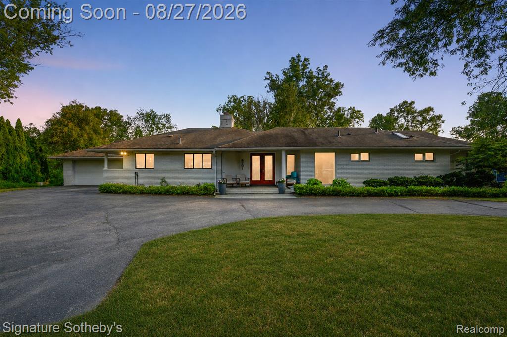 4701 W Maple Road — photo