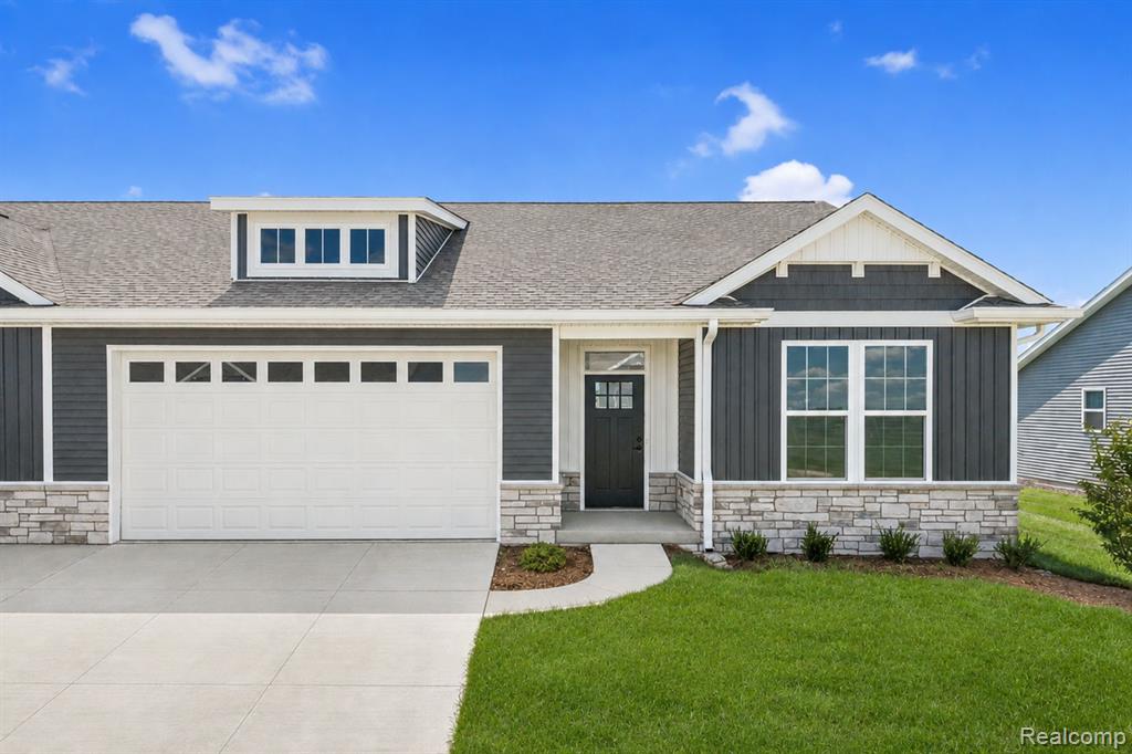 345 McDowell Drive — photo