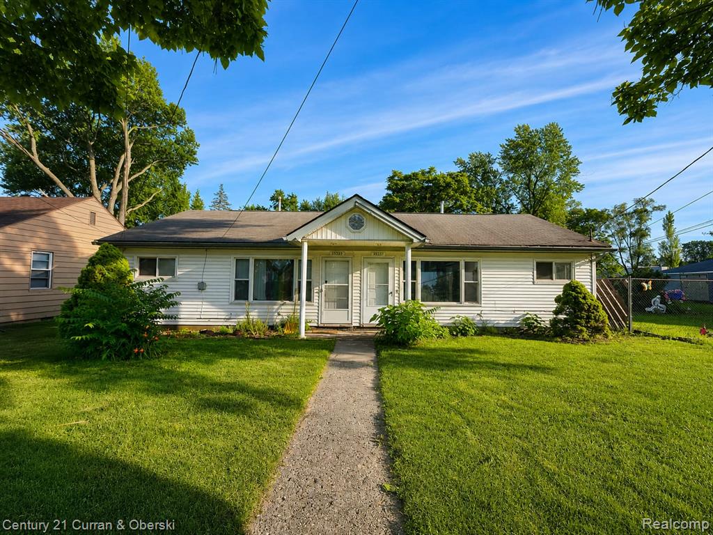 35245 Melton Street — photo