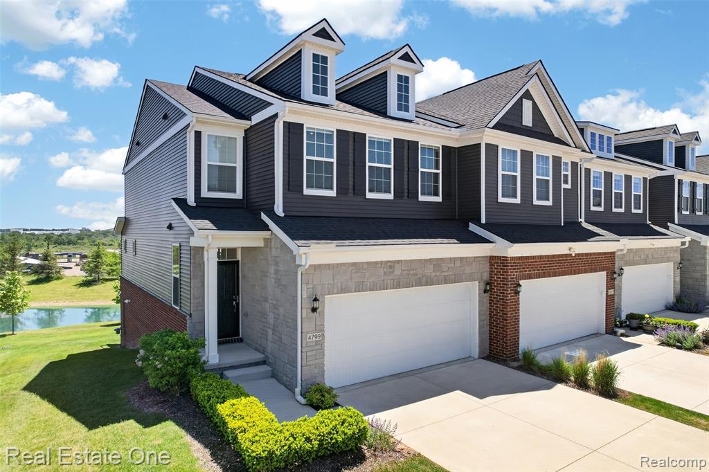 4799 Broomfield Way — photo