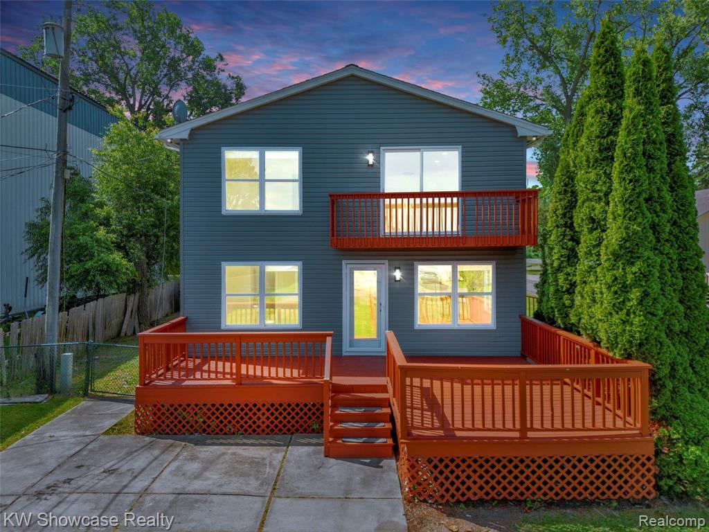 4392 Cass Elizabeth Road — photo