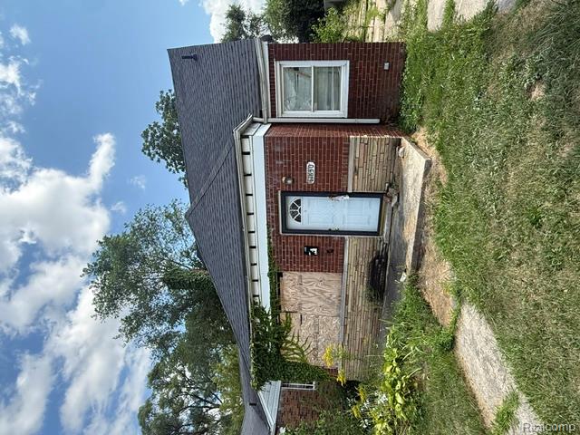 11850 Engleside Street — photo