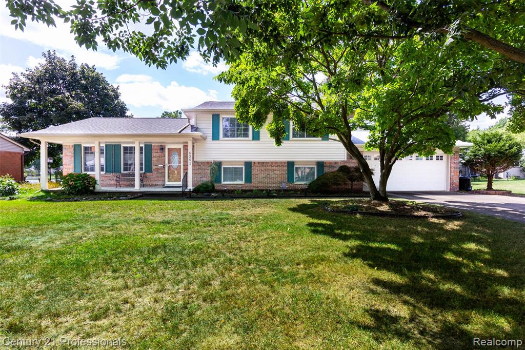 6361 Emerald Lake Drive — photo