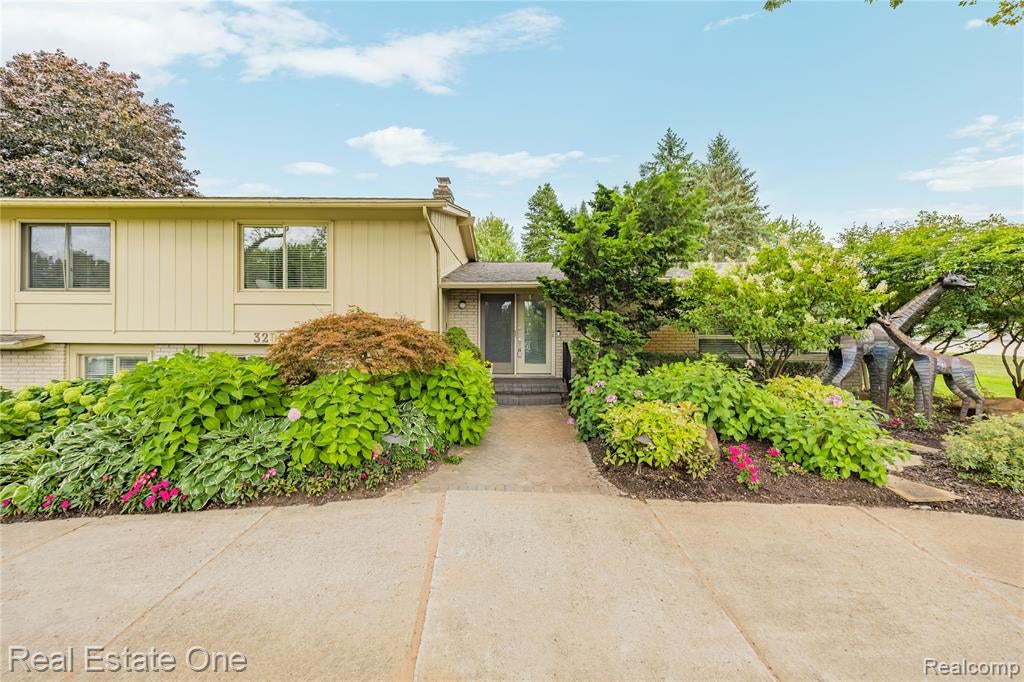3205 Parkland Drive — photo