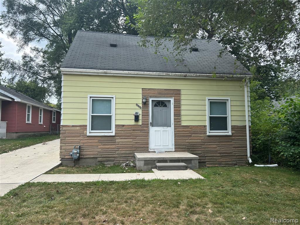 6160 McGuire Street — photo