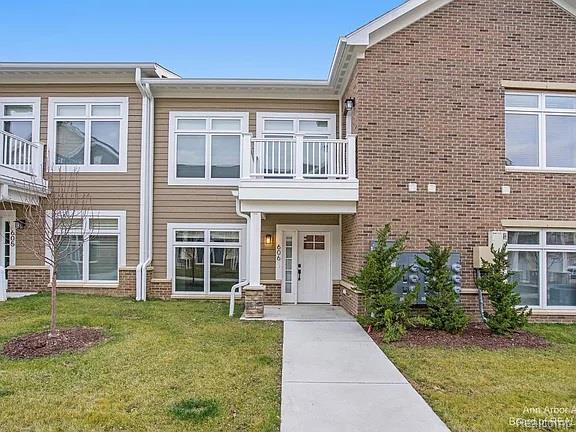 606 Boardwalk Lane — photo