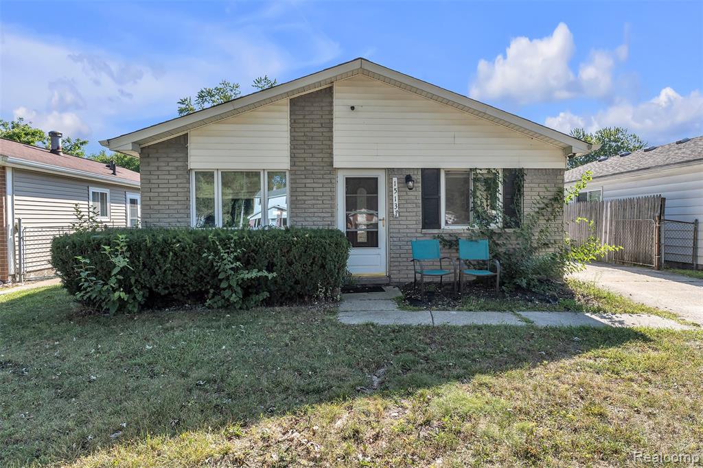 15131 Beech Daly Road — photo