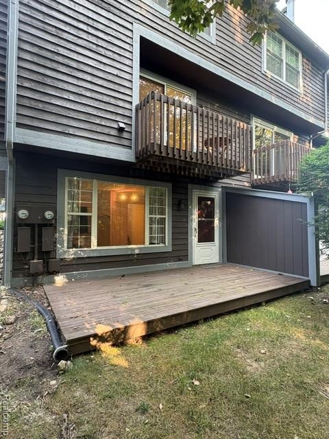 230 Lyn Anne — photo