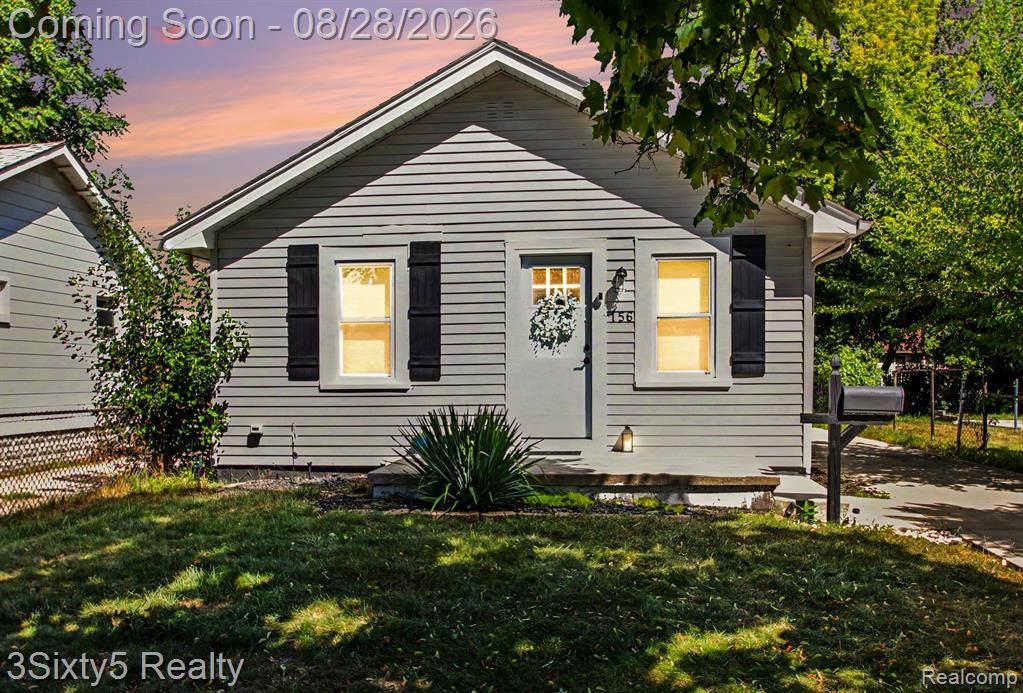 156 W Brickley Avenue — photo