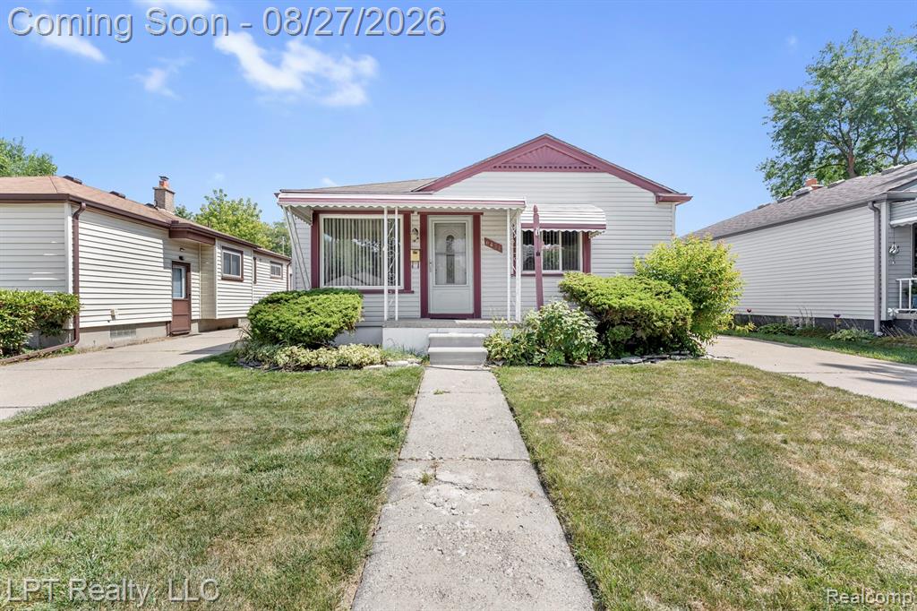 6431 Mayfair Street — photo
