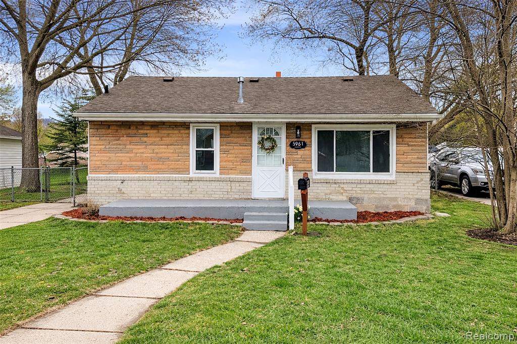 5961 Marvin Street — photo