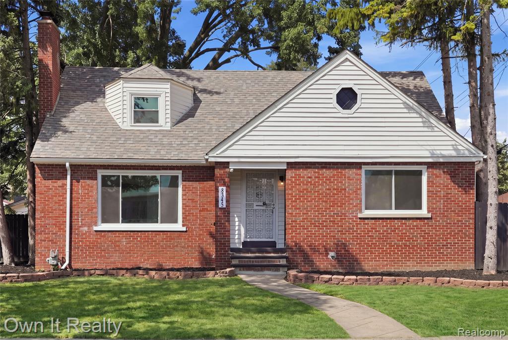 8345 Sorrento Street — photo