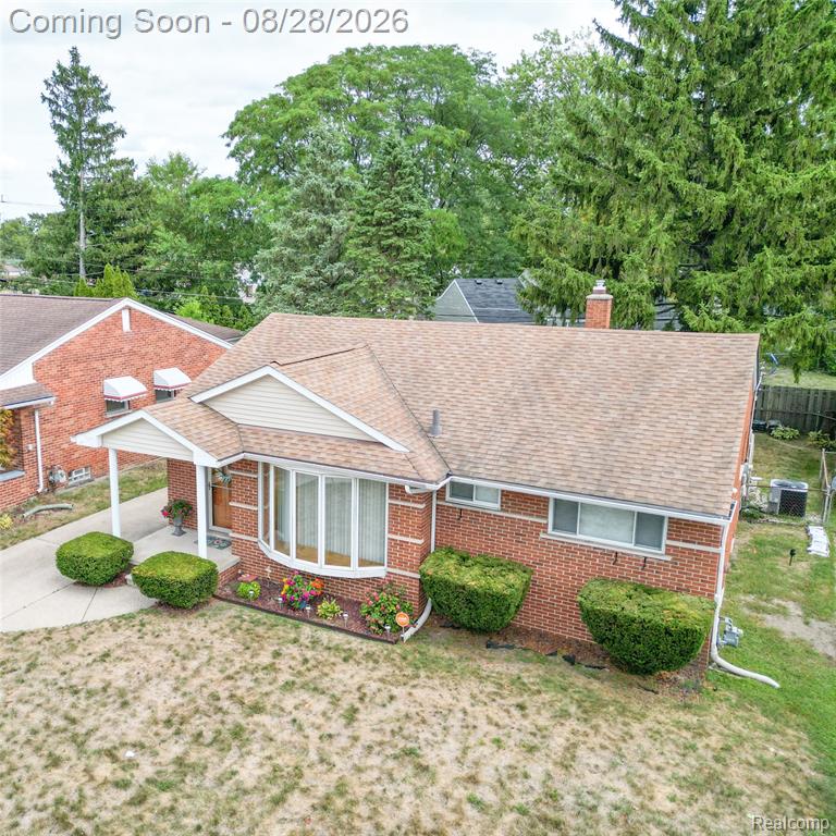 8610 Winston Lane — photo