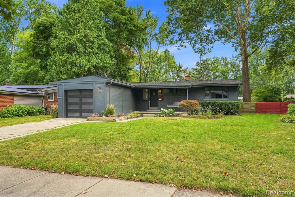 1011 Brooklawn Drive — photo